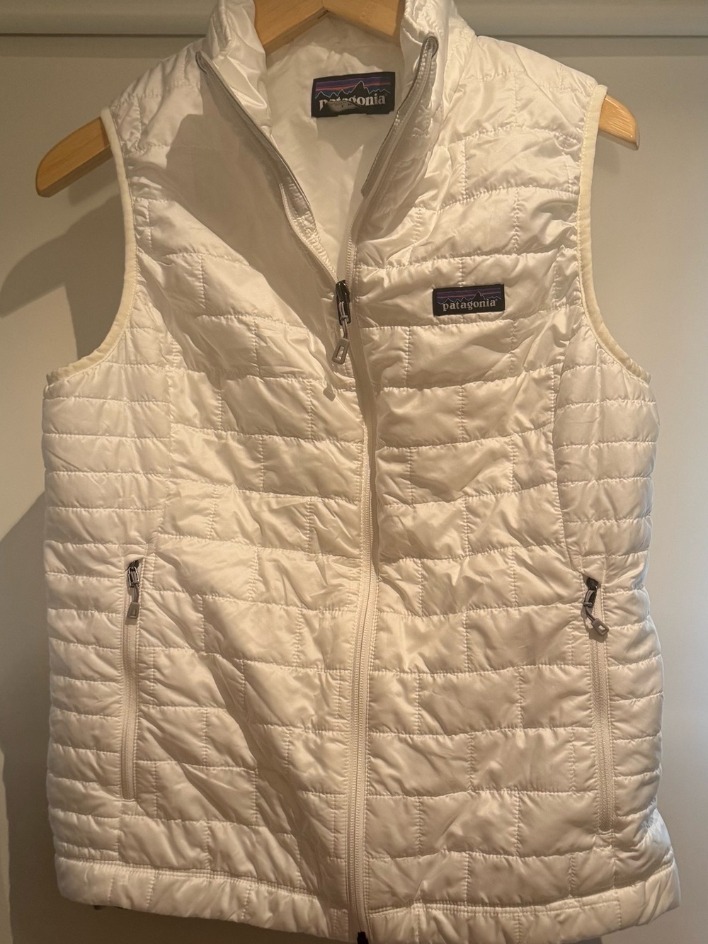 Patagonia White Puffer Vest with Signature Logo